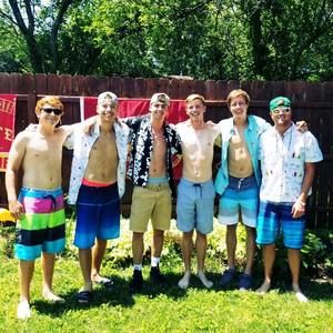 Meet your Posher, Dillon